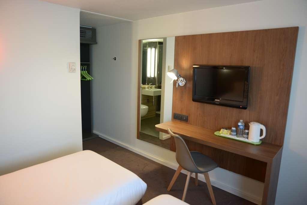 Campanile Sete - Balaruc Hotell Rum bild